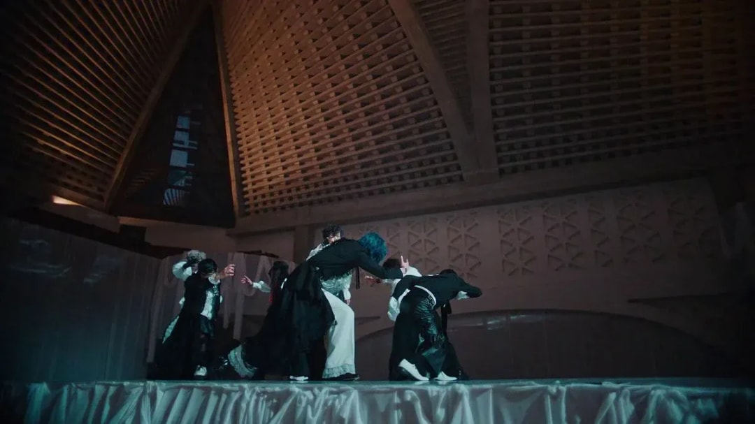 Celebrating the Black Butler Anime with the ED Theme 'WALTZ'