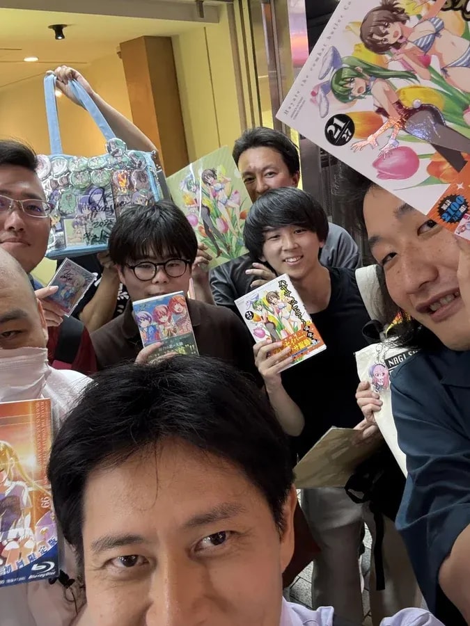 Visiting Gamers: A Thank You to Fans of TONIKAKUKAWAII and Hayate the Combat Butler