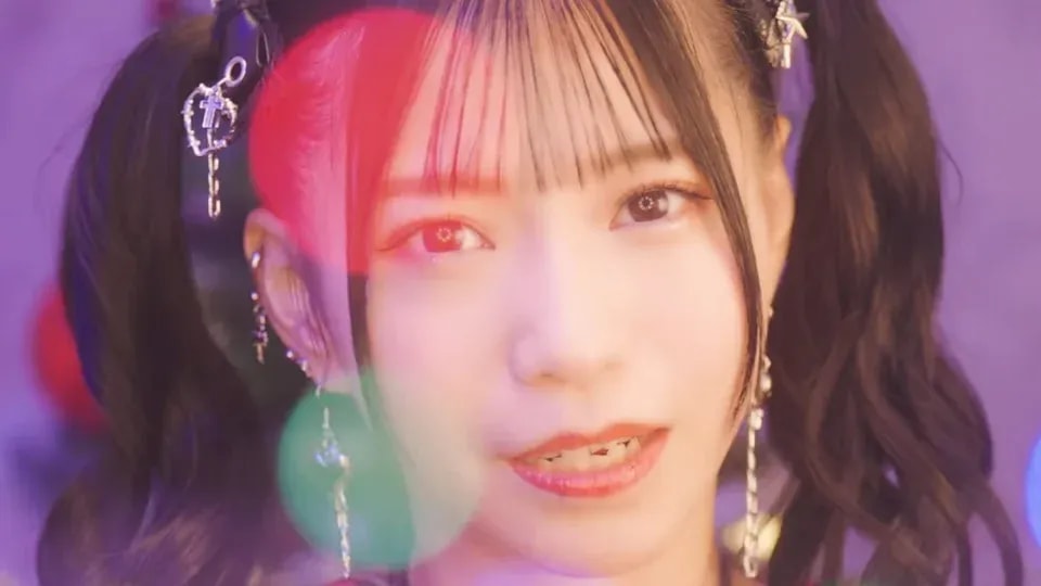 Asaka Debuts Festive 'Christmas☆Parade' Music Video from Upcoming Album 'Sing That SONG!!'
