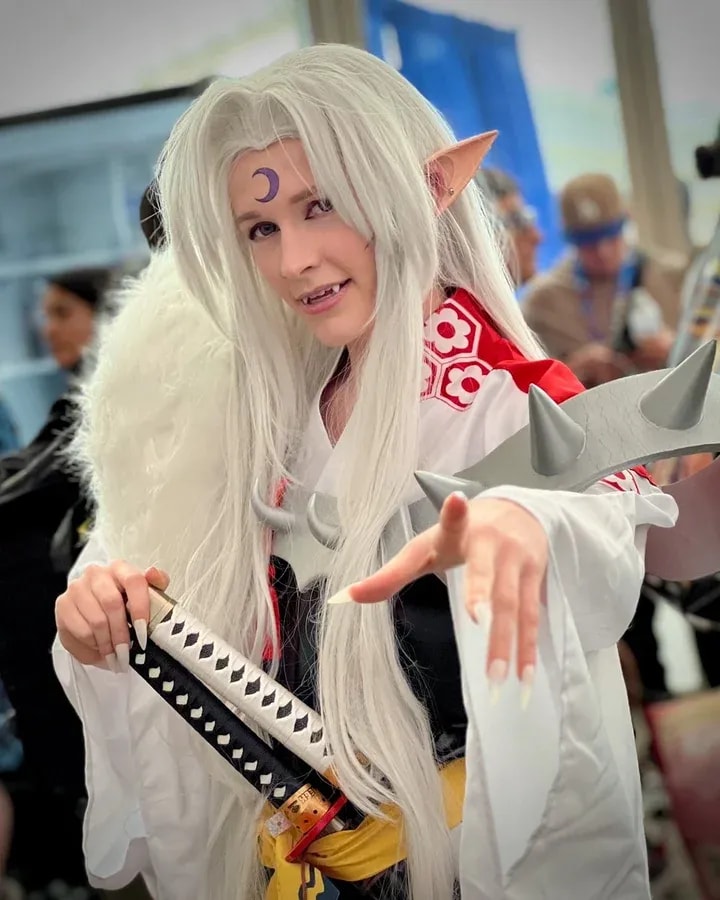Celebrating the Dedication of Cosplayers: Overcoming Challenges with Style