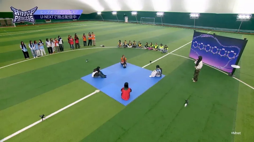 Charming Pig Sumo Match in HIPPOP Princess Episode 7