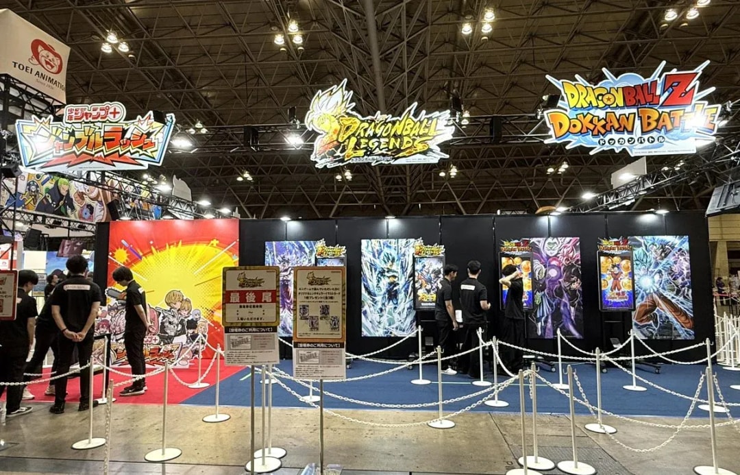 Join the Fun at Bandai Namco's Dokkan Battle Booth and Win Exclusive Prizes