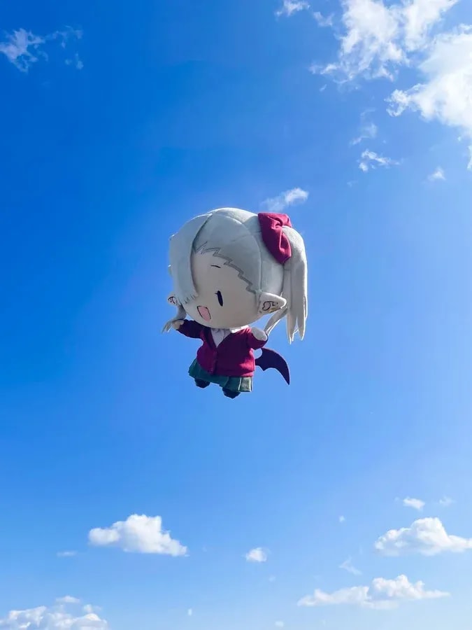 Enjoying Summer with Anime Vampire-chan