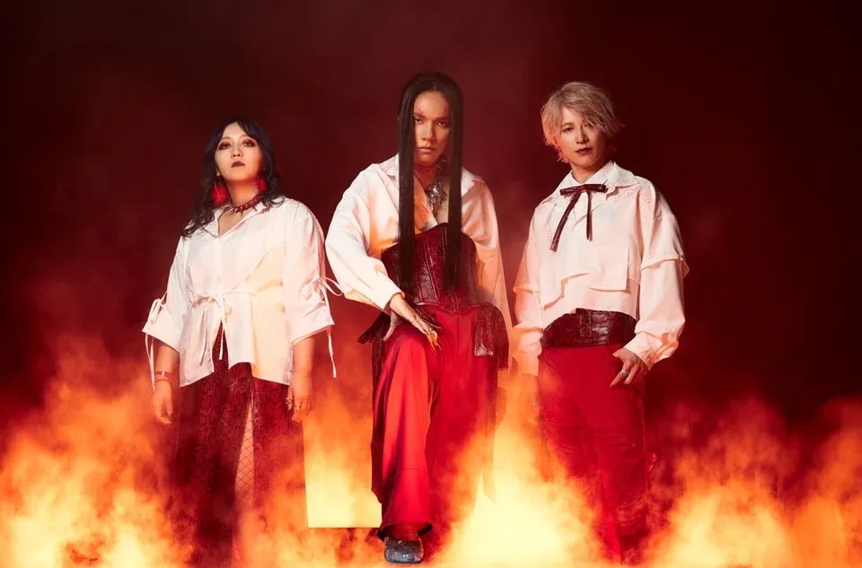 QUEEN BEE Delivers Thrilling Live Performance of Fire Force Season 3's Opening Theme