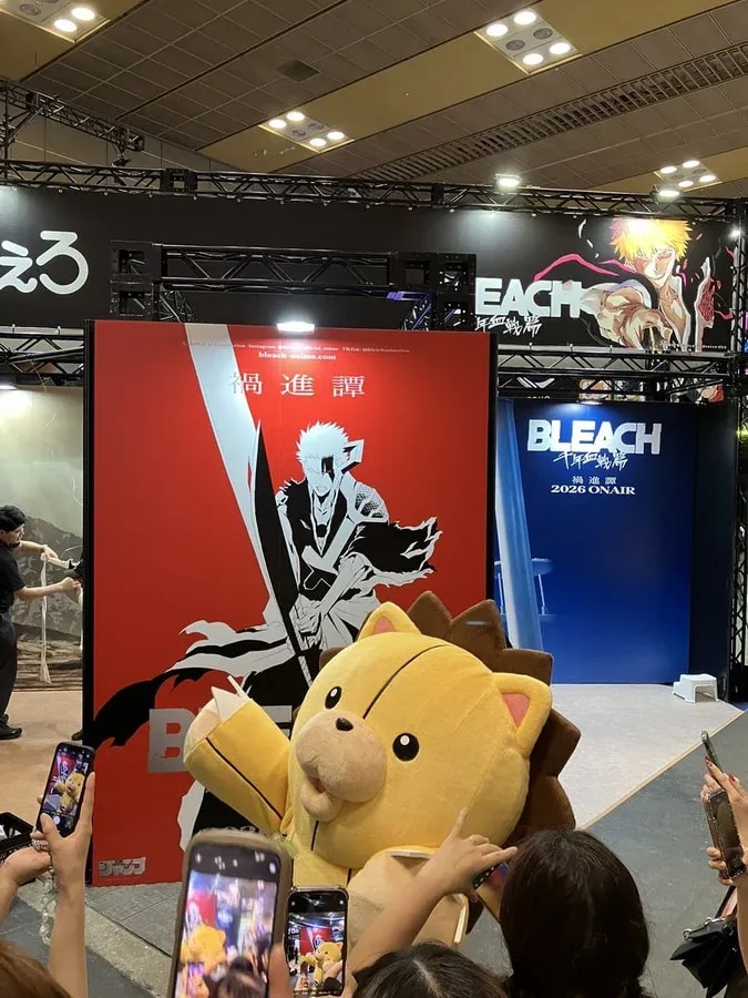 Meet Kon at the Pierrot Booth: Capture the Moment!