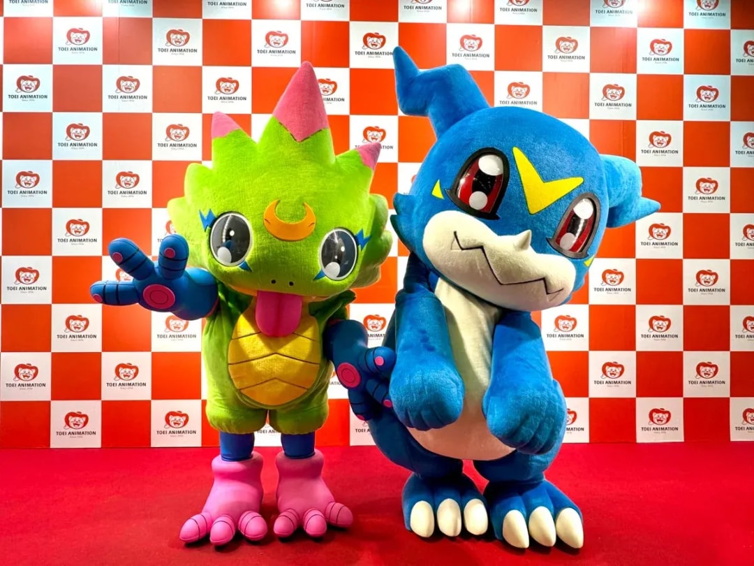 Meet the New Stars at Toei Animation Booth: Gekomon and Veemon
