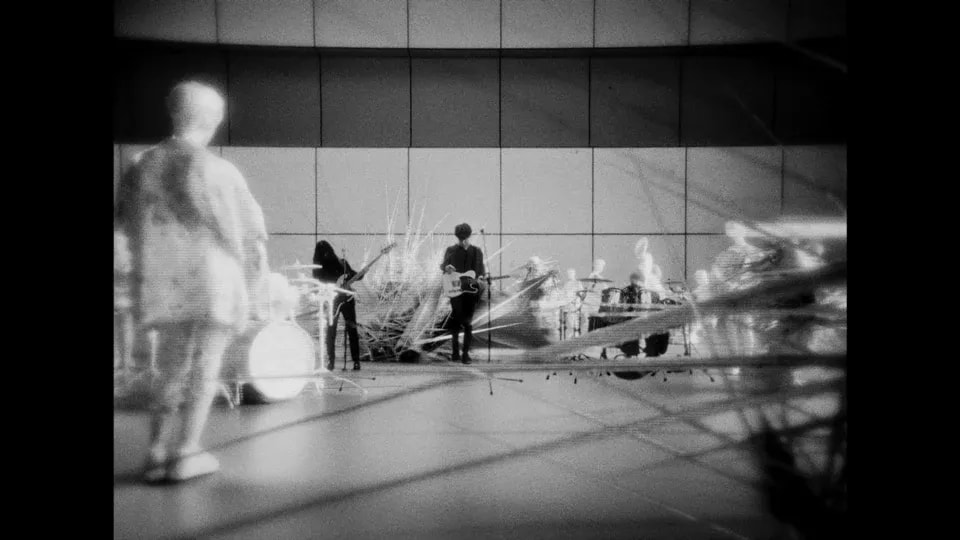 Ling tosite sigure Debuts Captivating Music Video for GNOSIA Anime Ending Theme