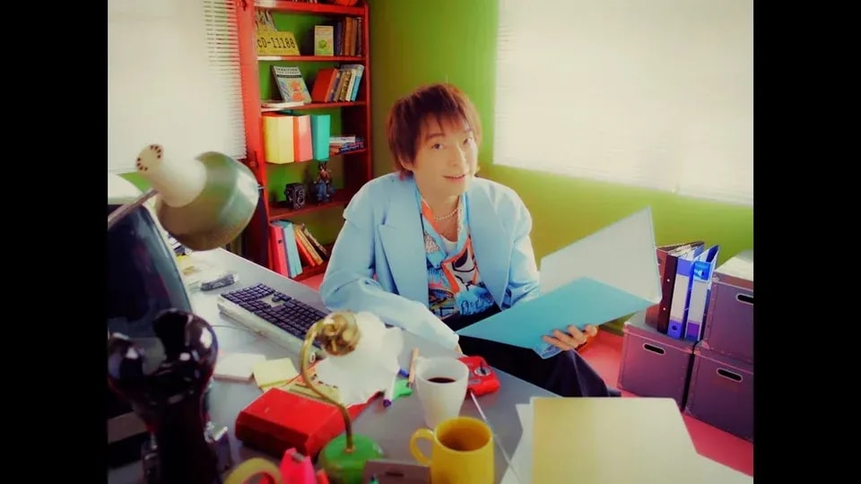 Tetsuya Kakihara Releases Energetic Music Video 'Joyful' from New Album 'Aitai'